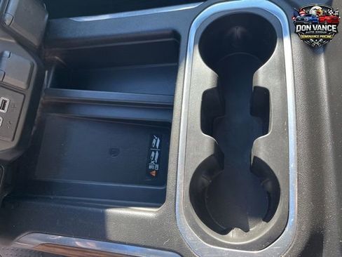 Used 2019 Chevrolet Silverado 1500 High Country w/ Technology Package AWD/4WD image 20