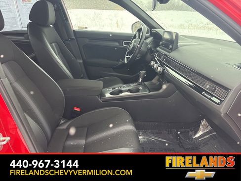 Used 2023 Honda Civic Sport image 25