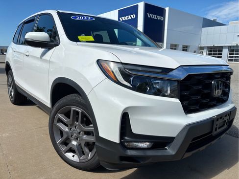 Used 2023 Honda Passport EX-L image 3