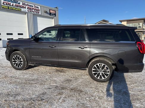 Used 2025 Ford Expedition Max Platinum image 4