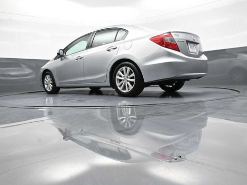 Used 2012 Honda Civic EX-L image 32