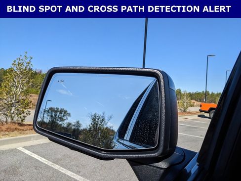 Used 2023 GMC Sierra 1500 AT4 w/ AT4 Preferred Package image 6