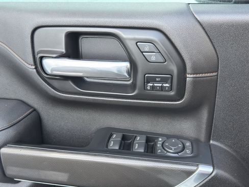 Used 2023 GMC Sierra 2500 AT4 w/ AT4 Preferred Package AWD/4WD image 26