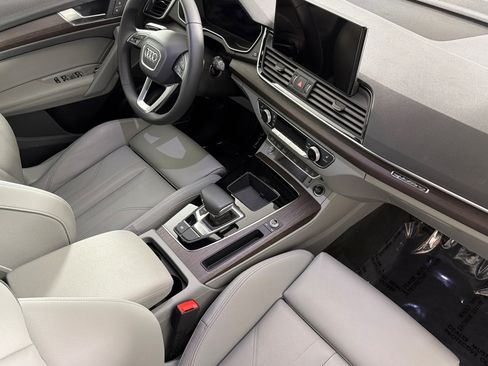 Used 2023 Audi Q5 2.0T Premium Plus AWD/4WD image 15