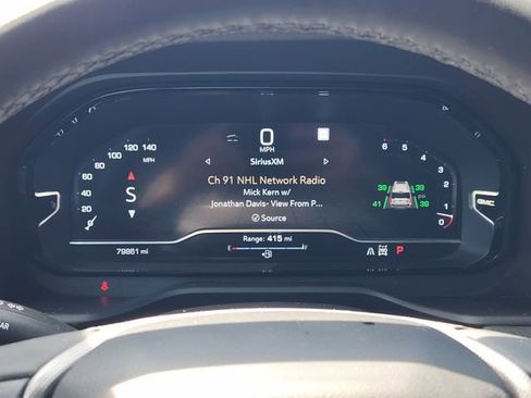 Used 2023 GMC Yukon Denali AWD/4WD image 13