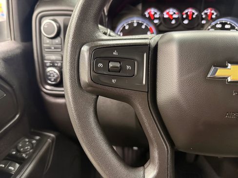 Used 2022 Chevrolet Silverado 2500 Custom w/ Custom Value Package image 25