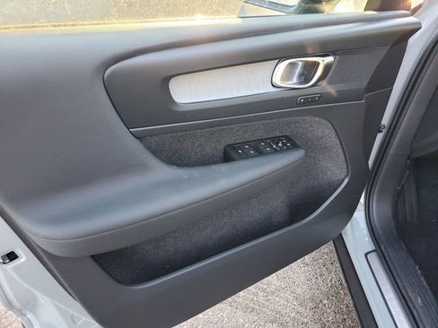 New 2026 Volvo XC40 B5 Plus w/ Protection Package Premier image 10