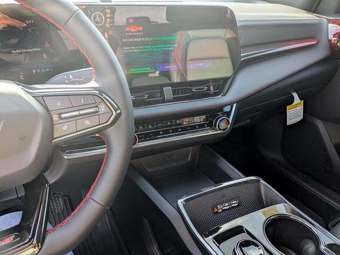 New 2026 Chevrolet Equinox RS w/ Convenience Package III image 18