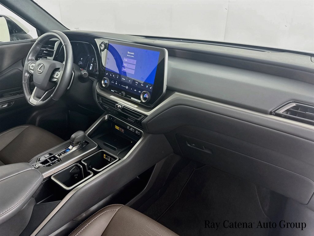 Certified 2026 Lexus TX 350 AWD w/ Technology Package image 33