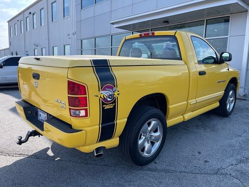 Used 2005 Dodge Ram 1500 Truck SLT w/ Rumblebee Group AWD/4WD image 3
