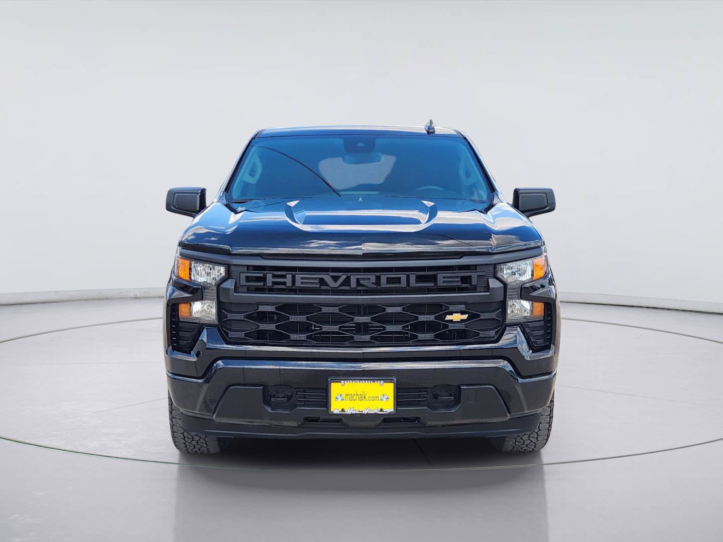 Certified 2023 Chevrolet Silverado 1500 Custom RWD image 2
