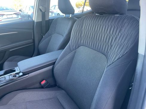 Used 2025 Toyota Camry LE image 36