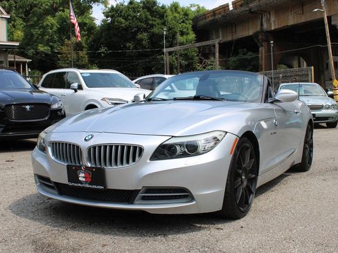 Used 2011 BMW Z4 sDrive35i RWD image 3