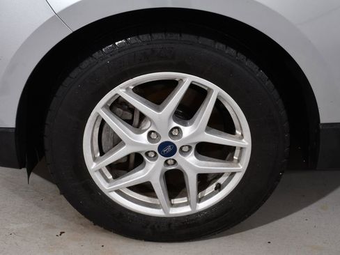 Used 2022 Ford Edge SEL w/ Convenience Package AWD/4WD image 24