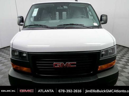 New 2025 GMC Savana 2500 w/ Driver Convenience Package RWD image 28