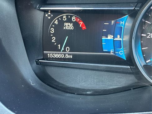 Used 2017 Ford Explorer XLT w/ Equipment Group 202A image 18