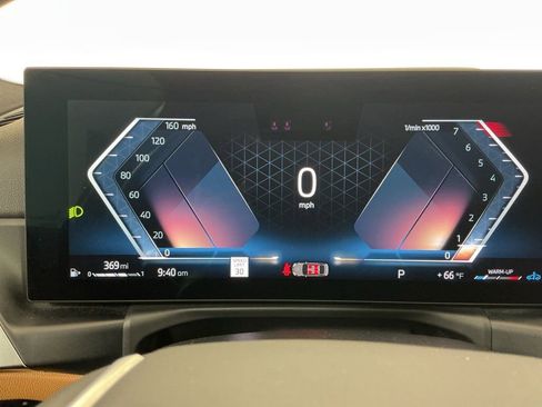 Certified 2024 BMW 330i Sedan image 10