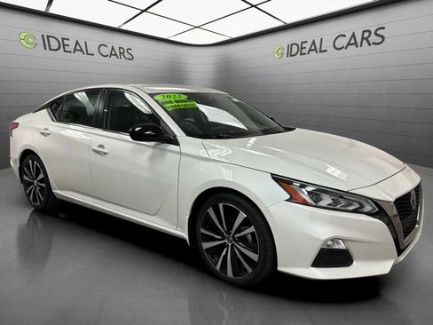 Used 2022 Nissan Altima 2.5 SR FWD image 3