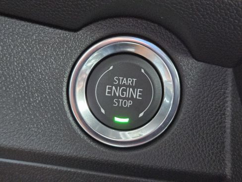 New 2027 Chevrolet Traverse LT FWD image 20