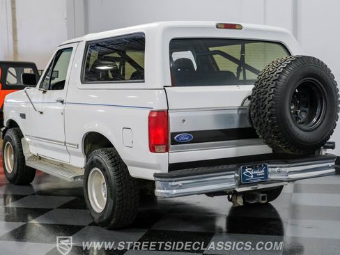 Used 1994 Ford Bronco XLT image 8