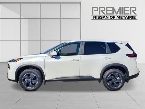 New 2026 Nissan Rogue SV image 3