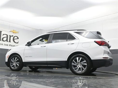 Used 2023 Chevrolet Equinox LT image 54