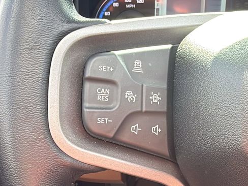 Used 2024 Ford Bronco Outer Banks AWD/4WD image 12