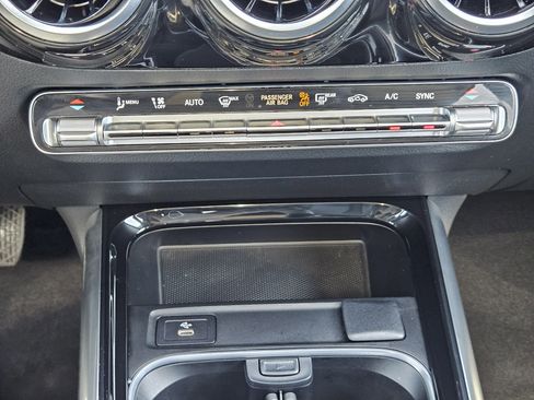 Used 2026 Mercedes-Benz GLA 250 250 image 12