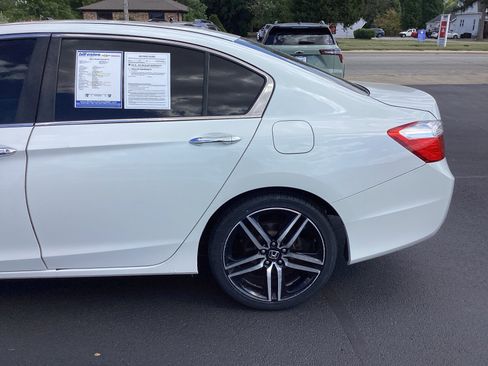 Used 2014 Honda Accord LX image 4