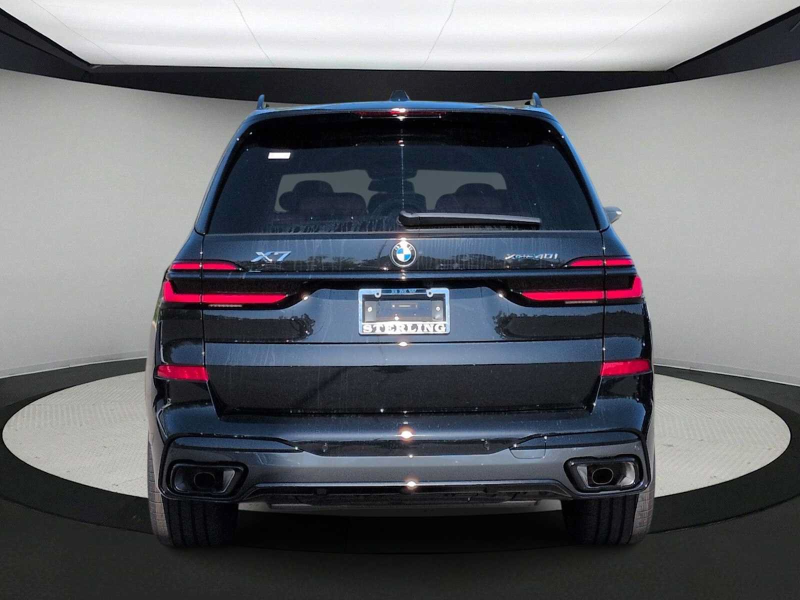 Used 2027 BMW X7 xDrive40i w/ Executive Package AWD/4WD image 7