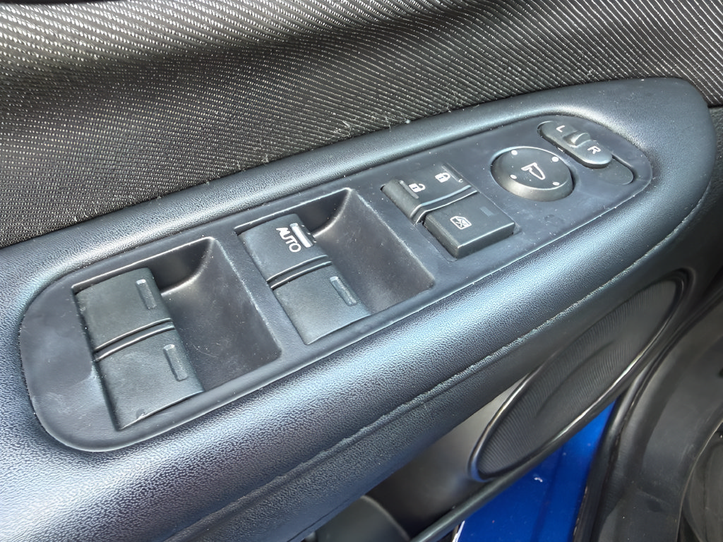 Used 2019 Honda HR-V Sport image 25