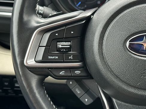 Used 2022 Subaru Ascent Touring AWD/4WD image 27