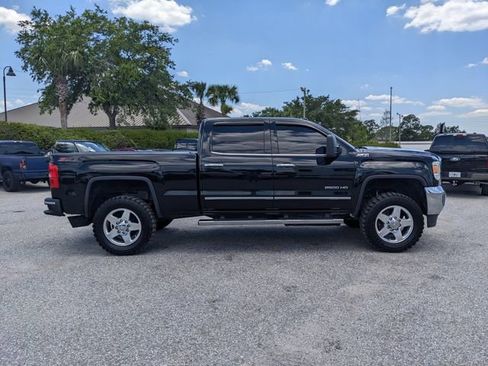 Used 2015 GMC Sierra 2500 SLT AWD/4WD image 3