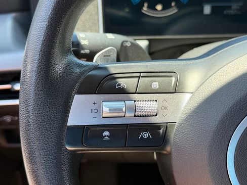 Used 2024 Hyundai Sonata SEL FWD image 12