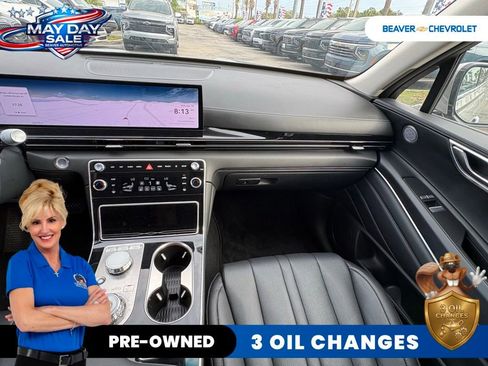 Used 2025 Genesis GV80 2.5T Standard AWD/4WD image 16