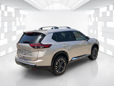 Used 2026 Nissan Rogue Platinum w/ Platinum Premium Package AWD/4WD image 7