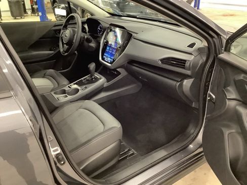 Certified 2024 Subaru Crosstrek 2.0i Premium AWD/4WD image 14