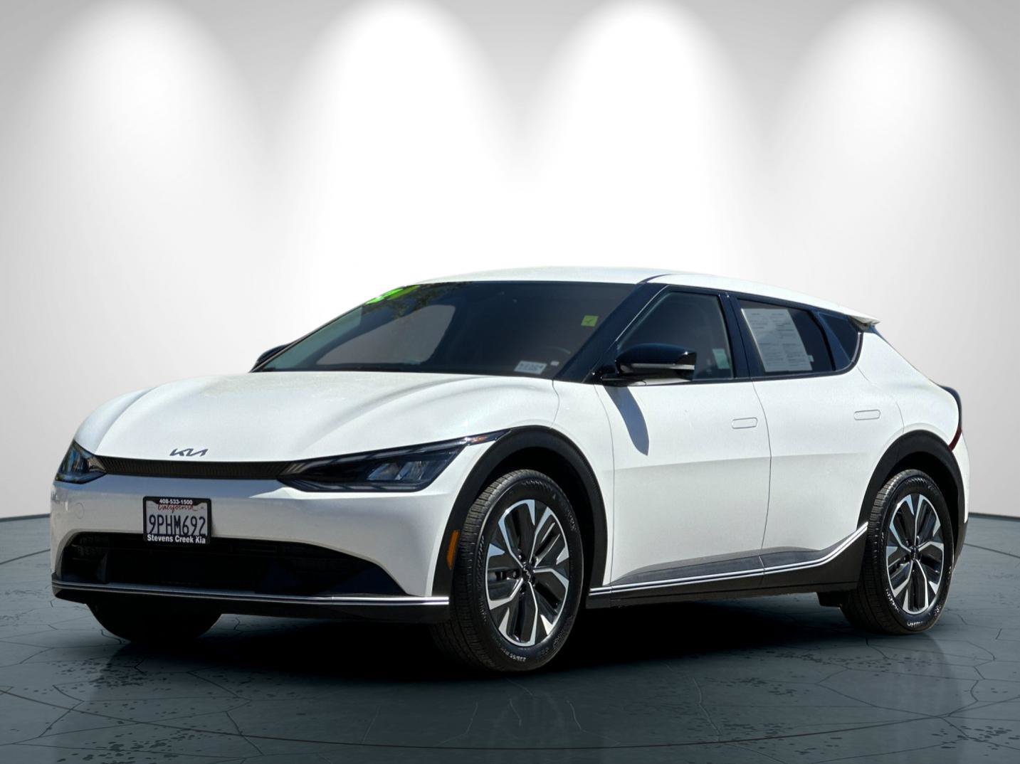 Used 2024 Kia EV6 Light RWD image 8