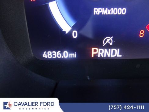 Used 2026 Ford Explorer Active AWD/4WD image 19