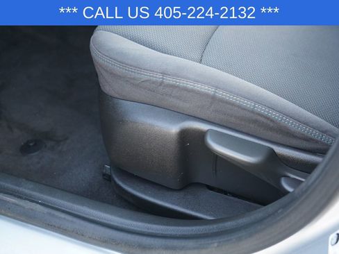 Used 2018 Chevrolet Cruze LT image 19