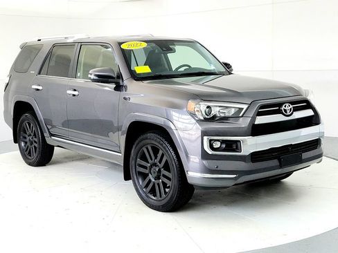 Used 2022 Toyota 4Runner Limited AWD/4WD image 2