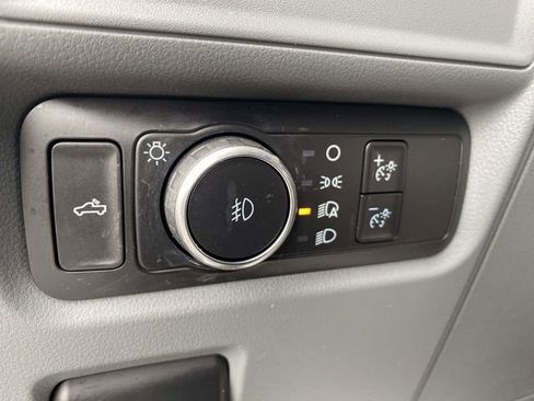 Certified 2022 Ford F150 XLT w/ Equipment Group 301A Mid image 31