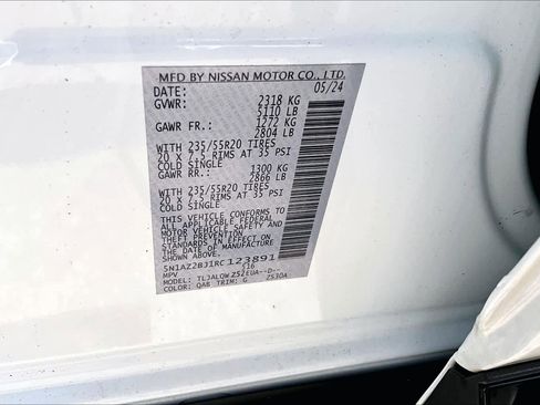 Used 2024 Nissan Murano SV w/ SV Midnight Edition Package FWD image 35