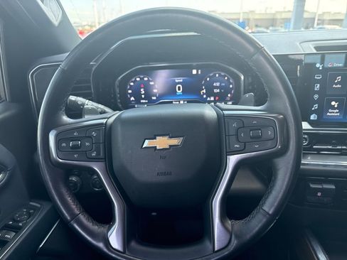 Used 2023 Chevrolet Silverado 1500 High Country w/ Technology Package image 18