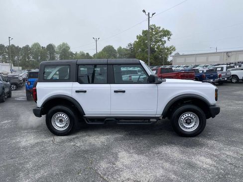 Used 2025 Ford Bronco 4-Door image 4