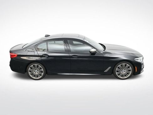 Used 2019 BMW M550i xDrive image 24