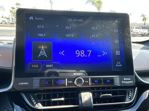 Used 2018 Toyota C-HR XLE image 20