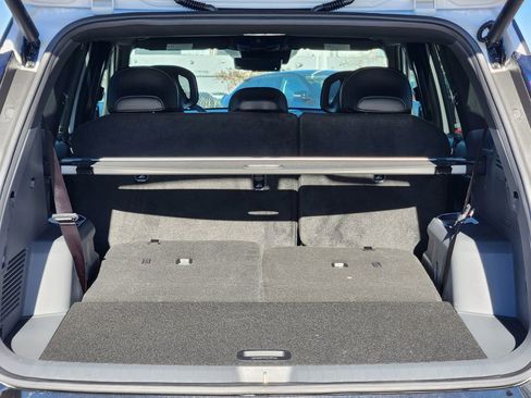 New 2026 Kia EV9 Land image 12