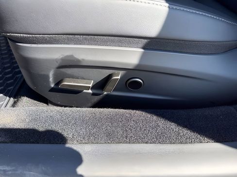 Used 2025 Tesla Model 3 Long Range RWD image 10