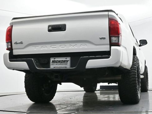 Used 2023 Toyota Tacoma SR AWD/4WD image 41